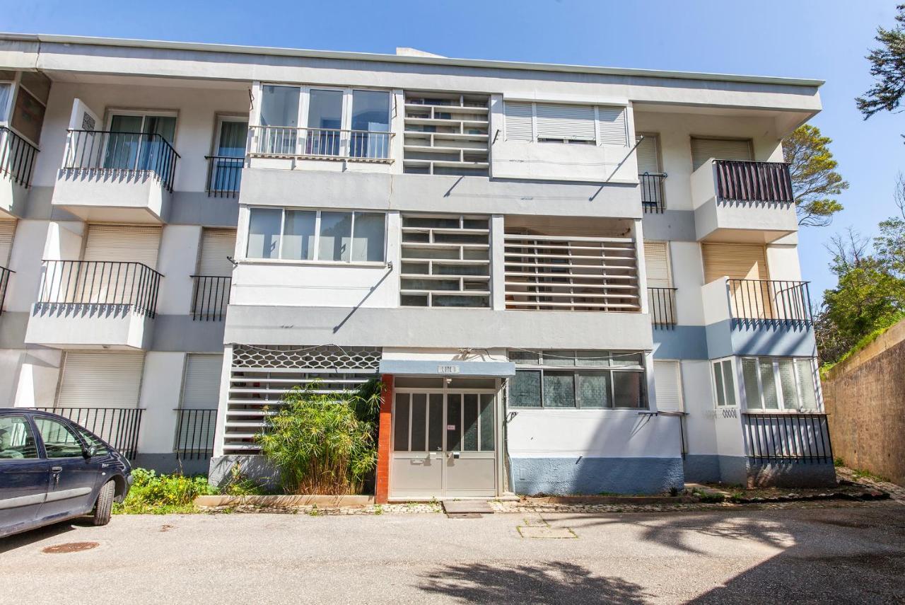 E - Local Da Trindade Guesthouse ลากอส ภายนอก รูปภาพ