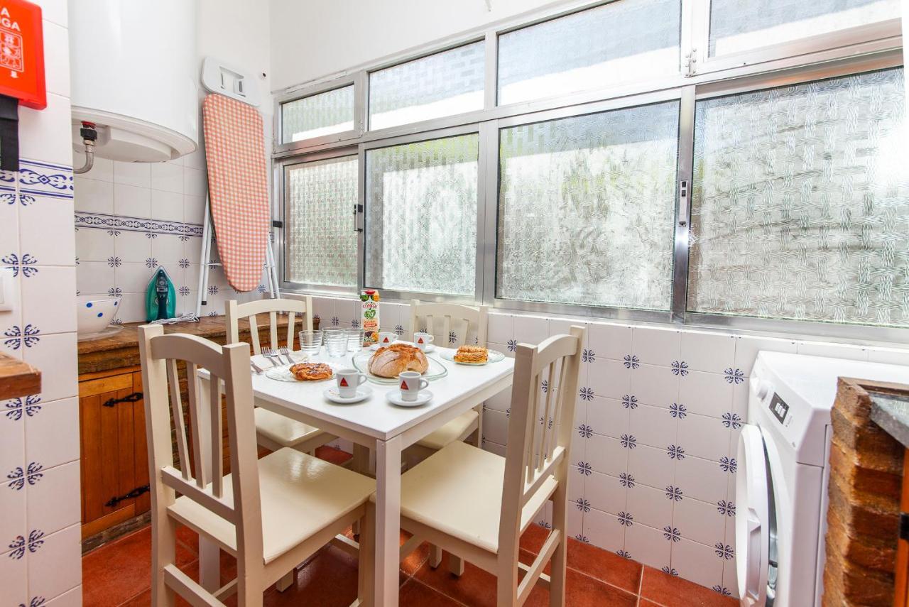 E - Local Da Trindade Guesthouse ลากอส ภายนอก รูปภาพ
