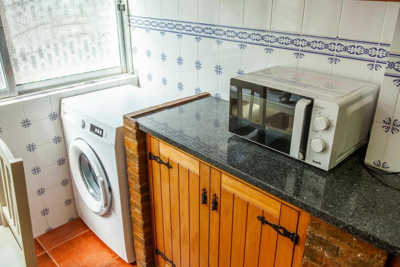 E - Local Da Trindade Guesthouse ลากอส ภายนอก รูปภาพ
