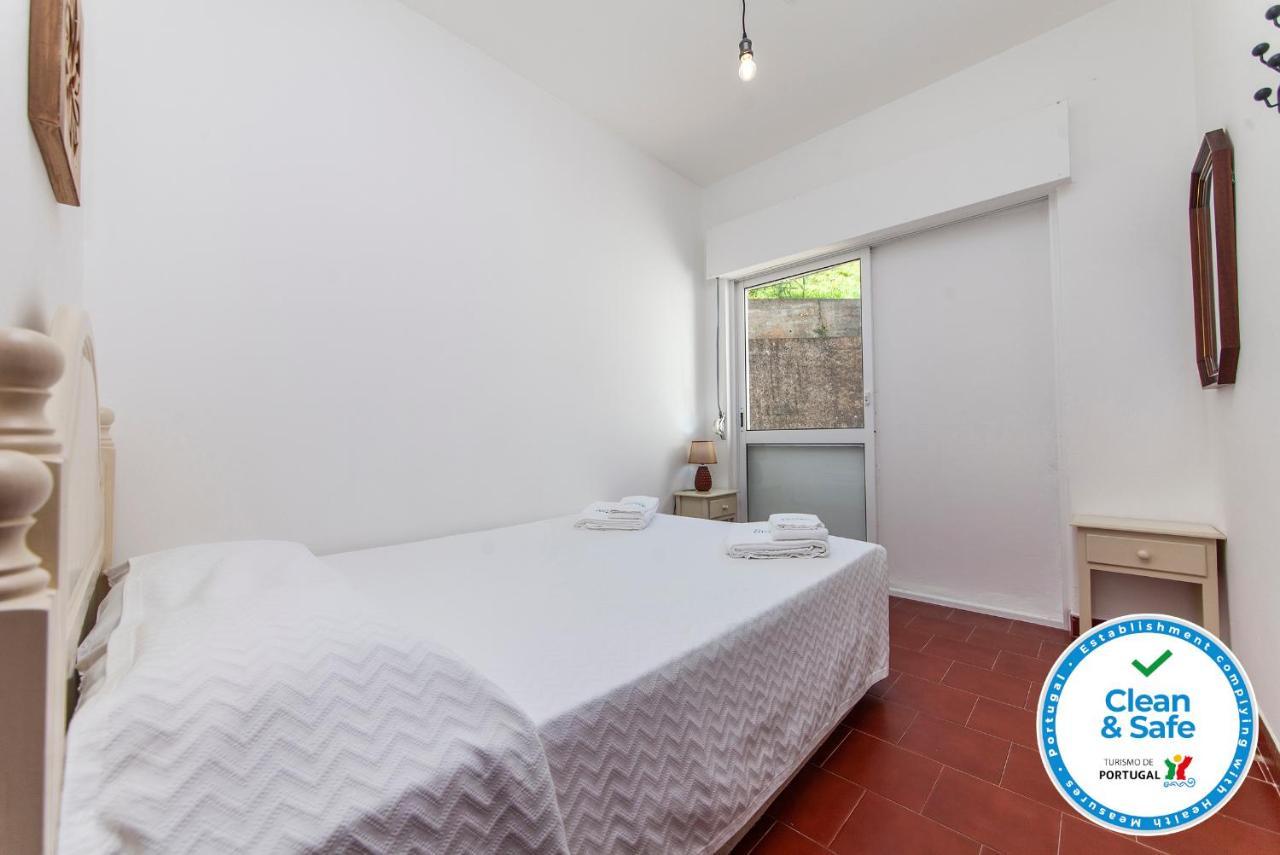 E - Local Da Trindade Guesthouse ลากอส ห้อง รูปภาพ